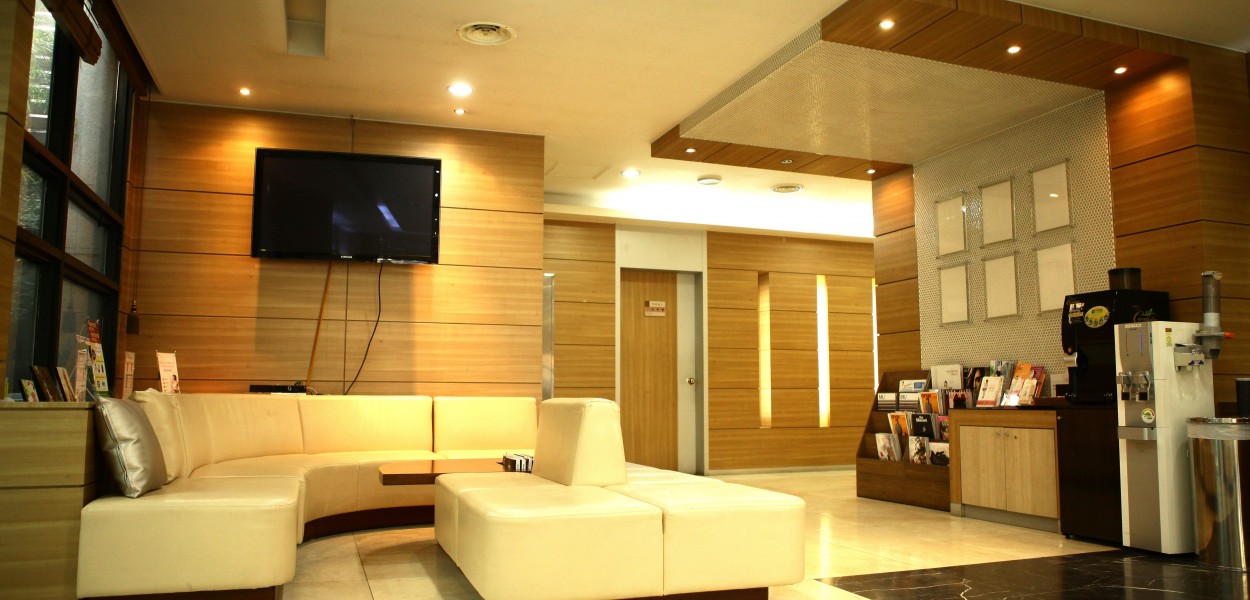 Inside Yoonho OBGYN — photo 3